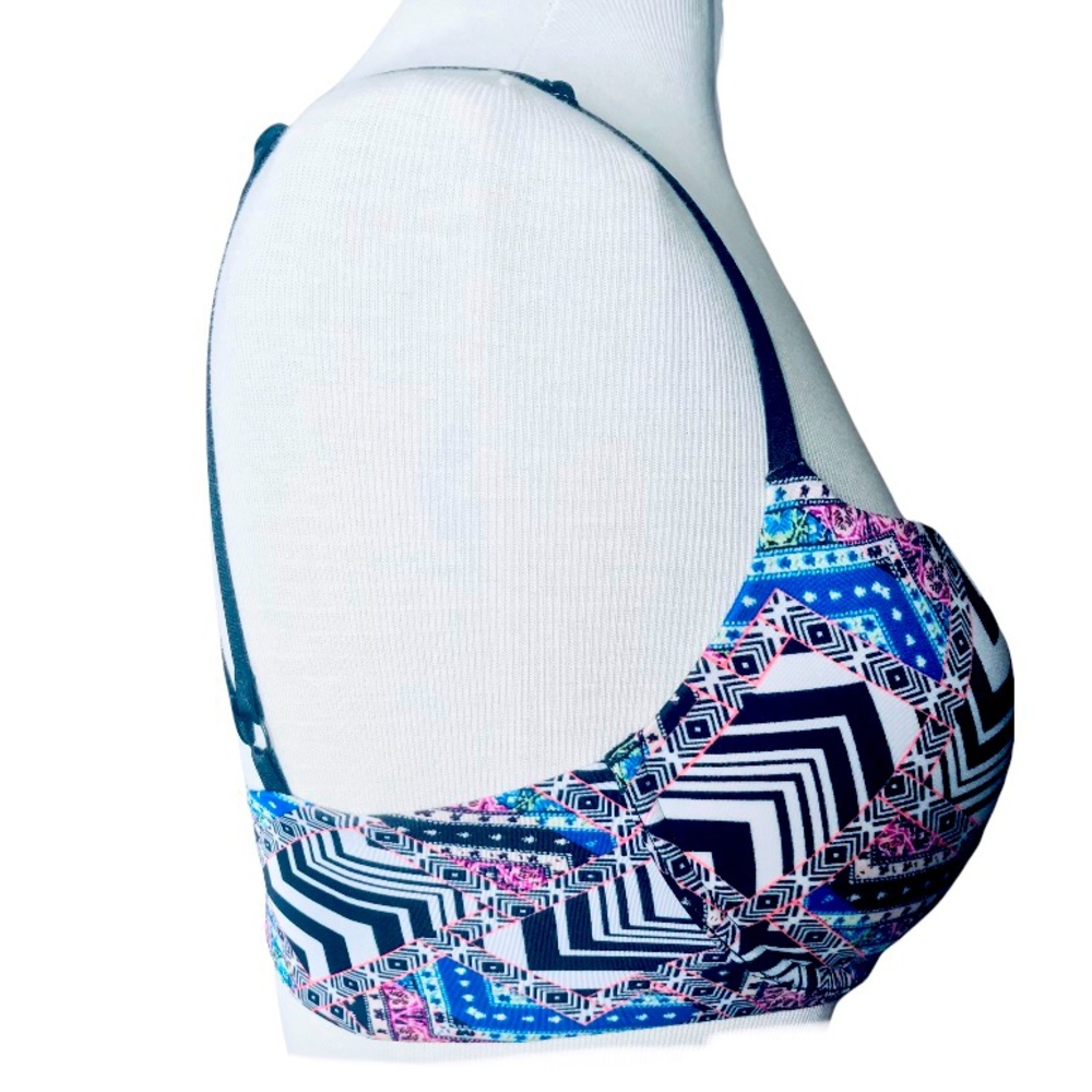 Victorias Secret Very Sexy Push-up cross back plunge bra front close 32DD - Picture 5 of 9